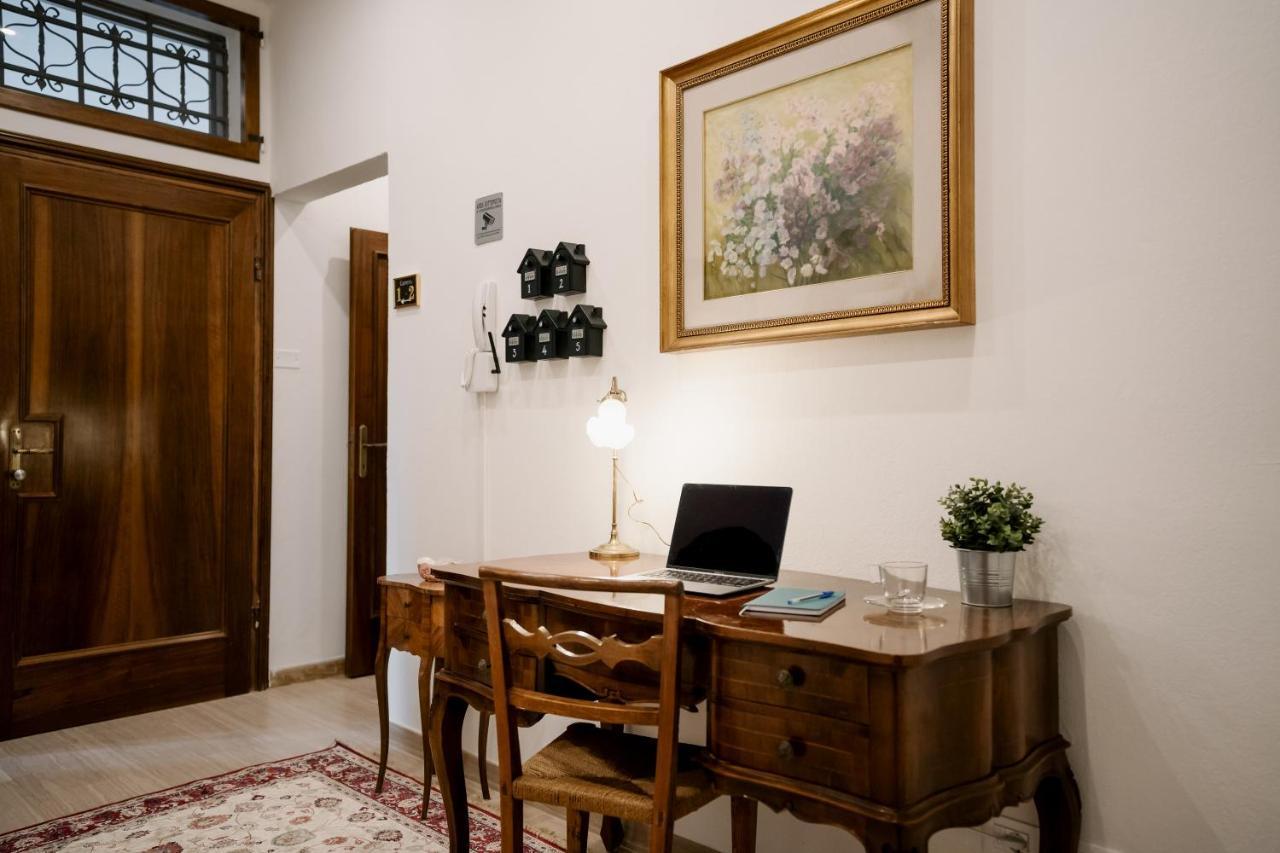 Lami Room & Apartment カステル・サン・ピエトロ・テルメ エクステリア 写真