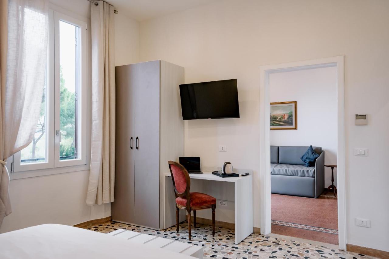 Lami Room & Apartment カステル・サン・ピエトロ・テルメ エクステリア 写真