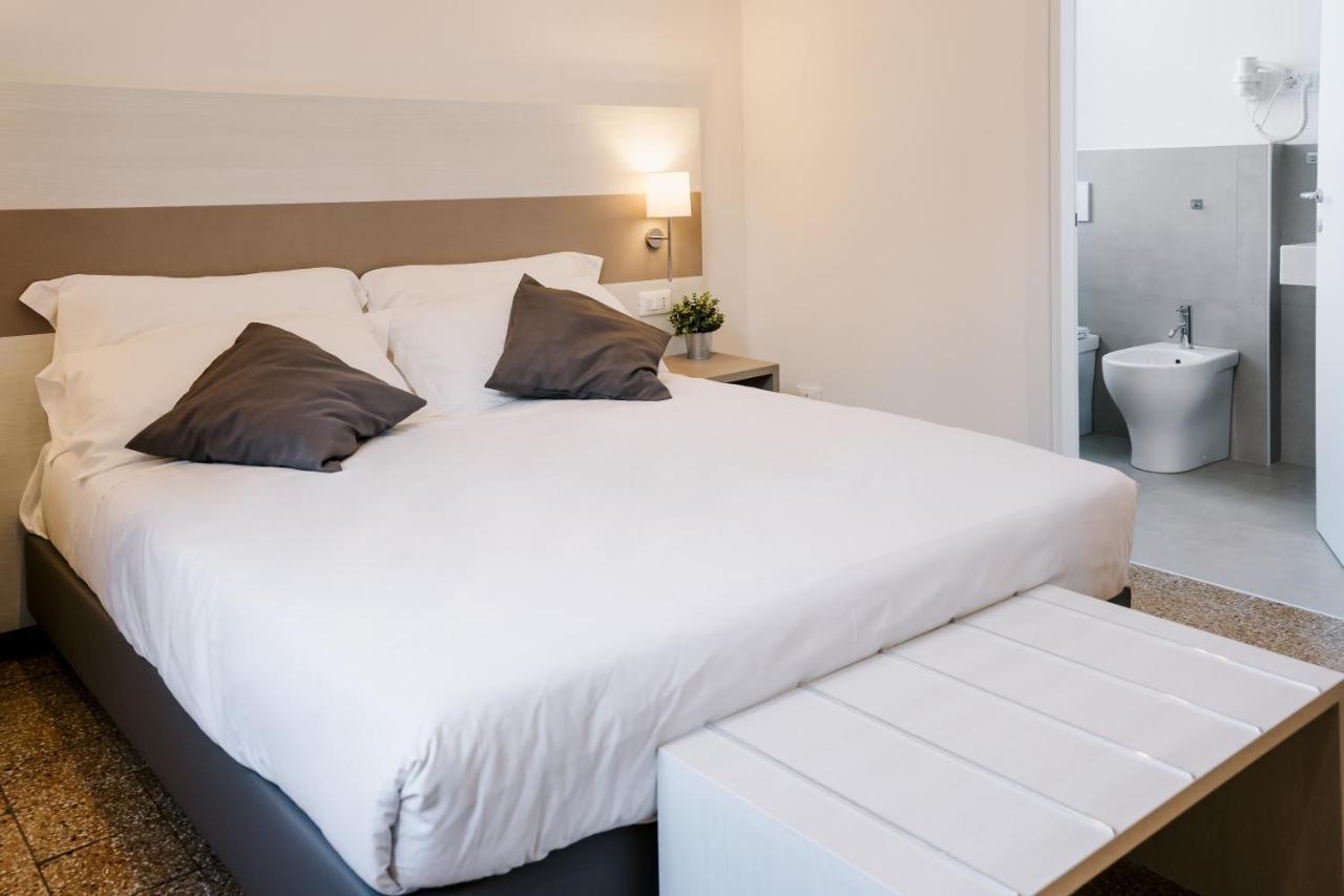 Lami Room & Apartment カステル・サン・ピエトロ・テルメ エクステリア 写真